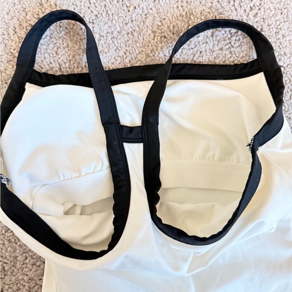 Tank Top - Picture 3 of 4